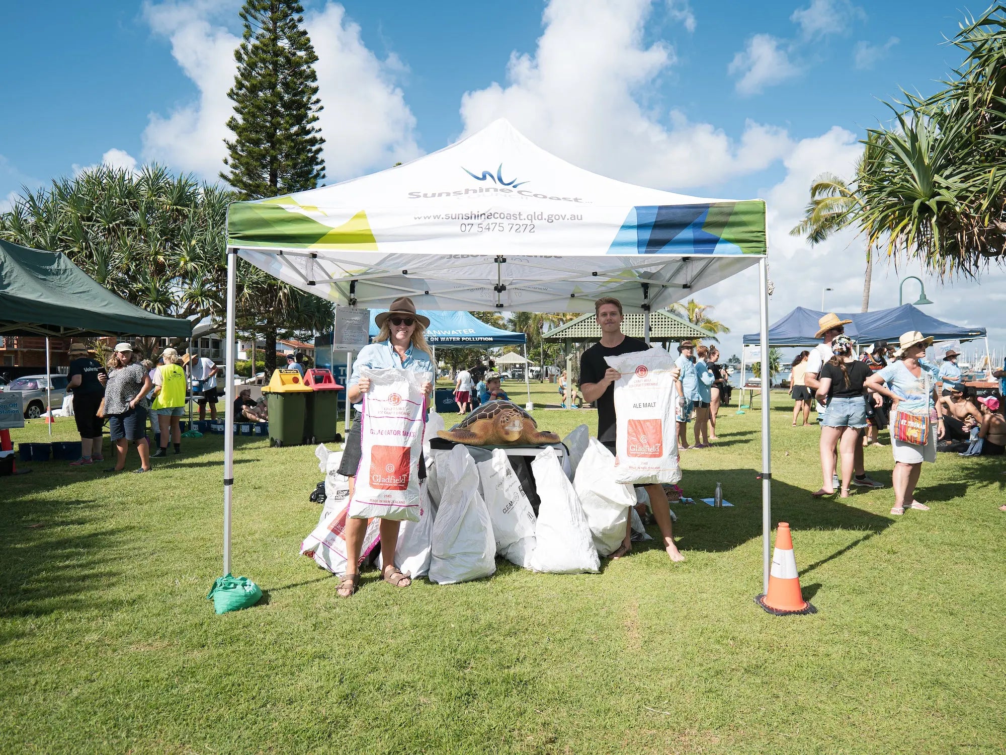 400-malt-bags-reused-for-epic-Sunshine-Coast-clean-up-Your-Mates-Brewing-Co. Your Mates Brewing